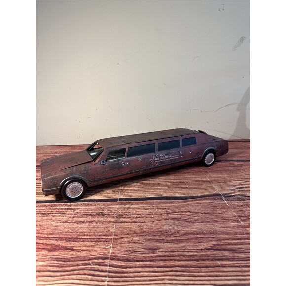 Red Guardian Limo AMC popcorn Bucket Good For Marvel Legends Photography - Picture 1 of 10